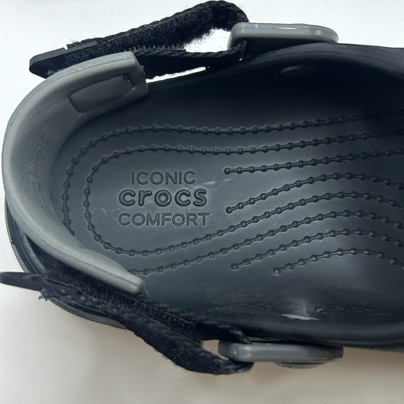 Crocs All Terrain Black With Adjustable straps Sandal Shoes 5 youth - Picture 2 of 7